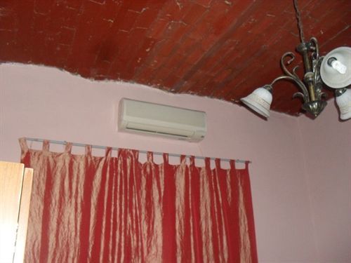 Room Elia Napoli Bagian luar foto